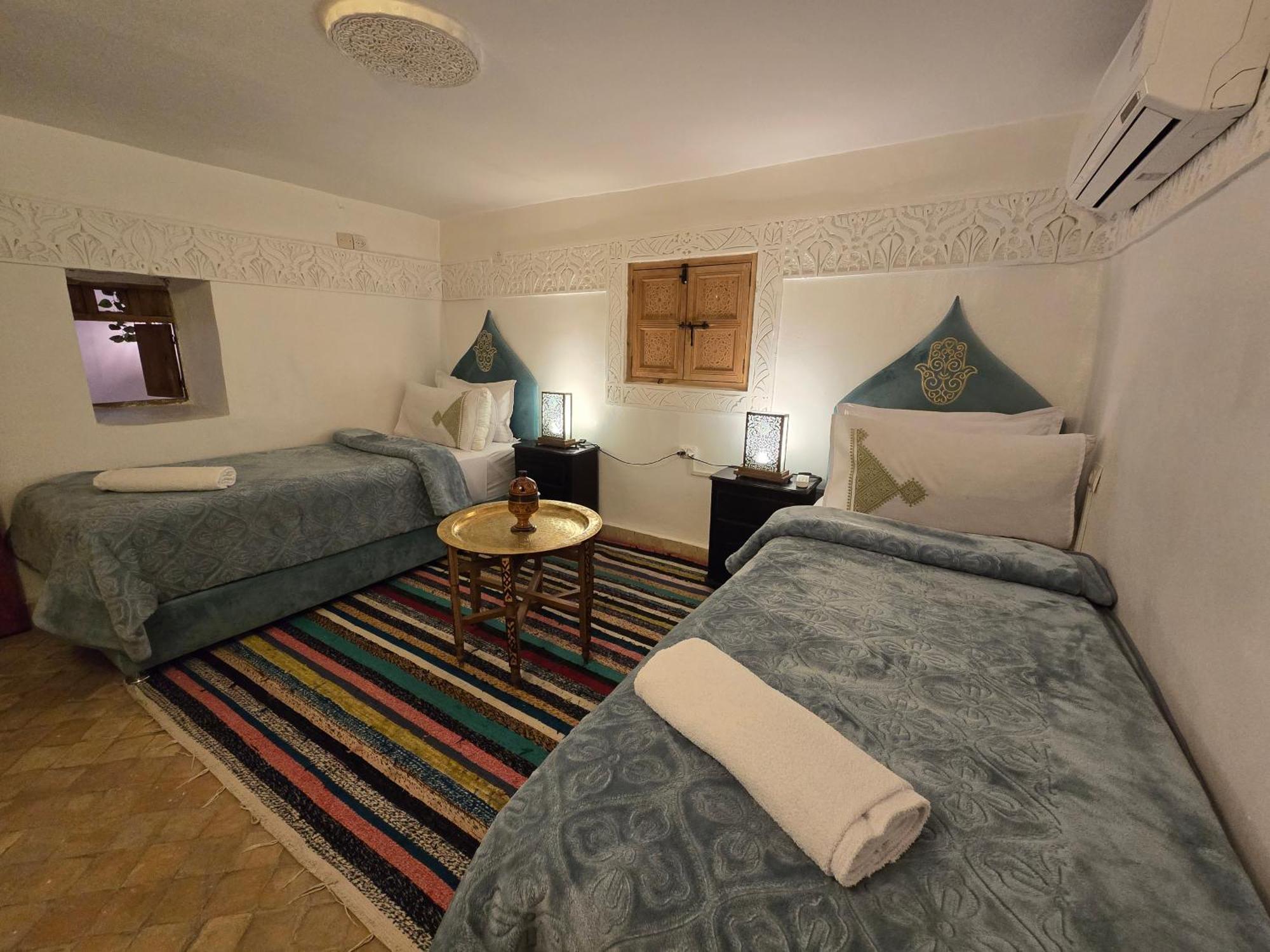 Dar Khmissa Fes Bed & Breakfast Exterior photo