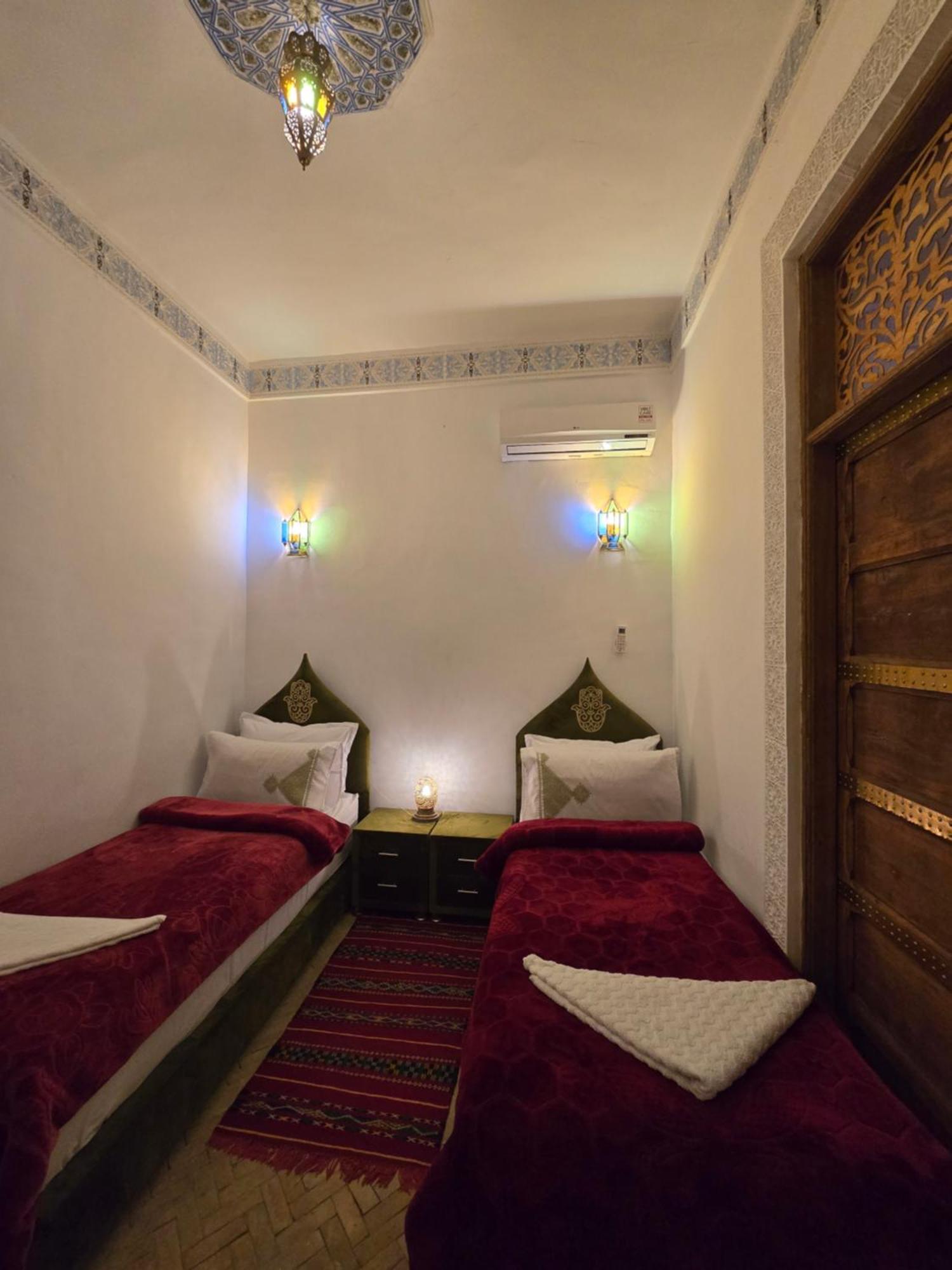 Dar Khmissa Fes Bed & Breakfast Exterior photo