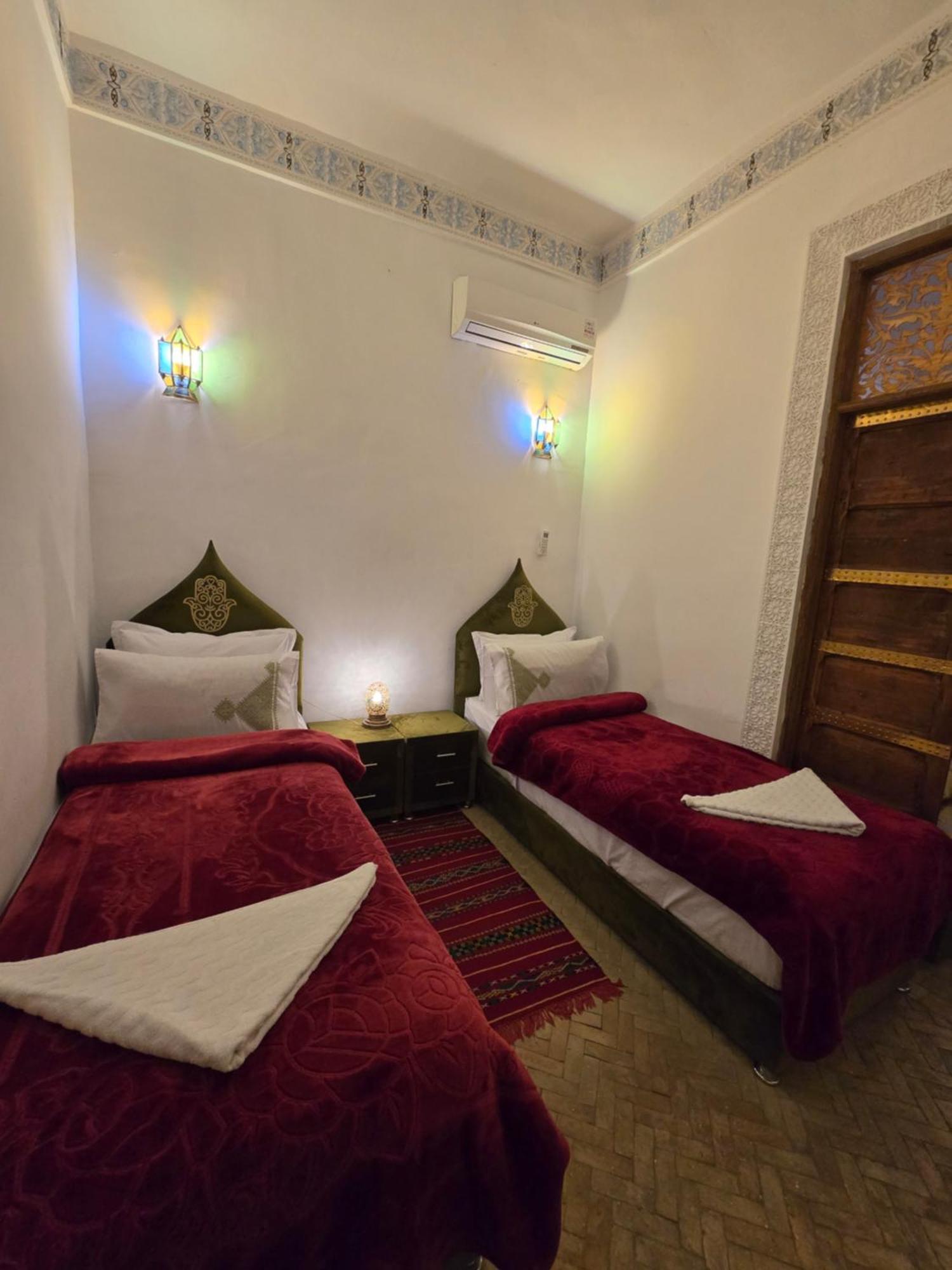 Dar Khmissa Fes Bed & Breakfast Exterior photo